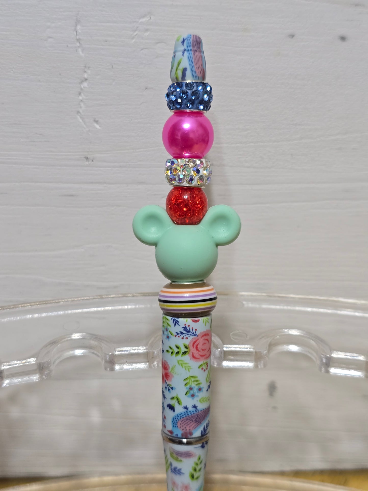 Beaded mouse pens