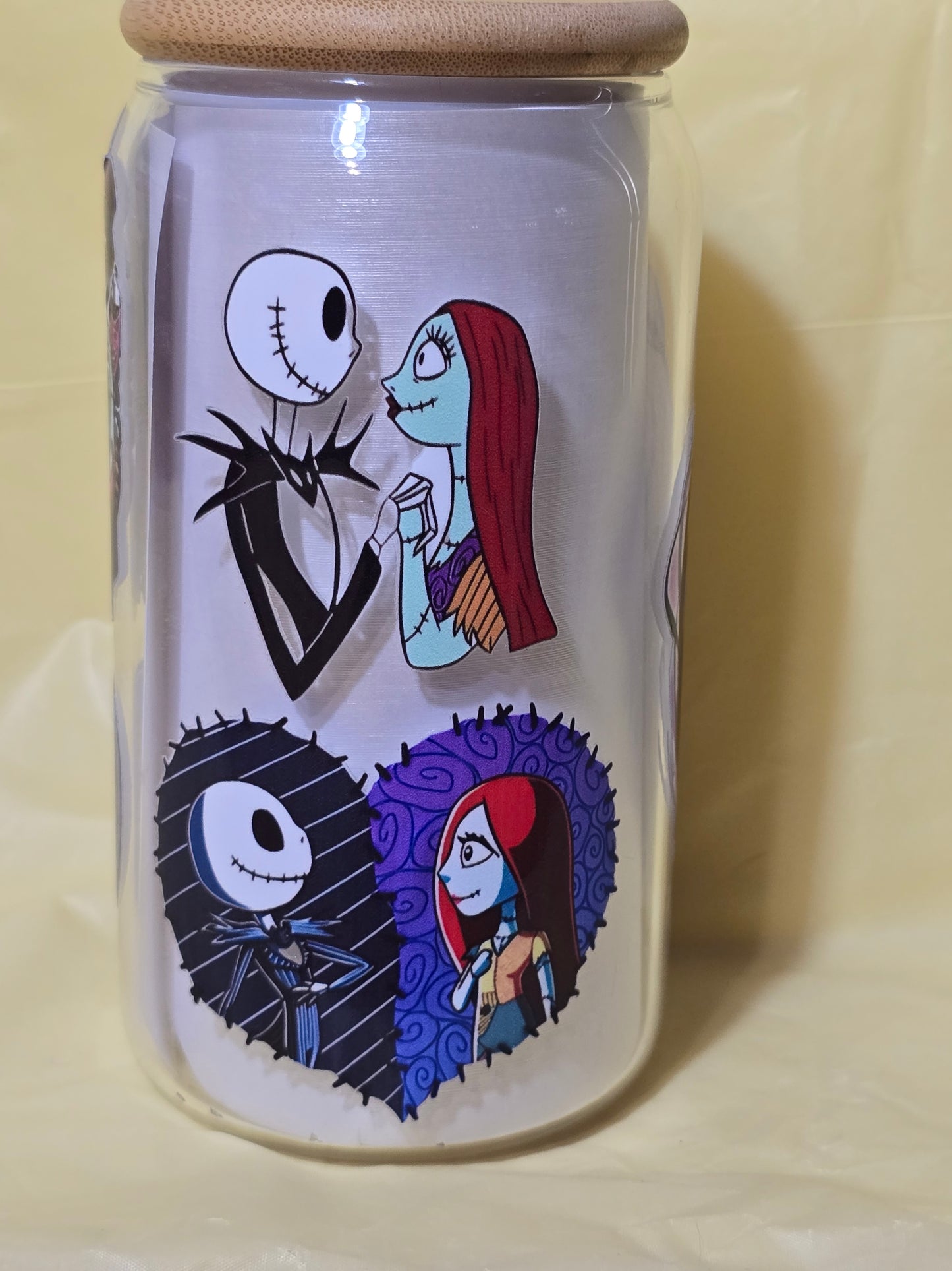 Nightmare before Christmas 16 oz. Glass cup