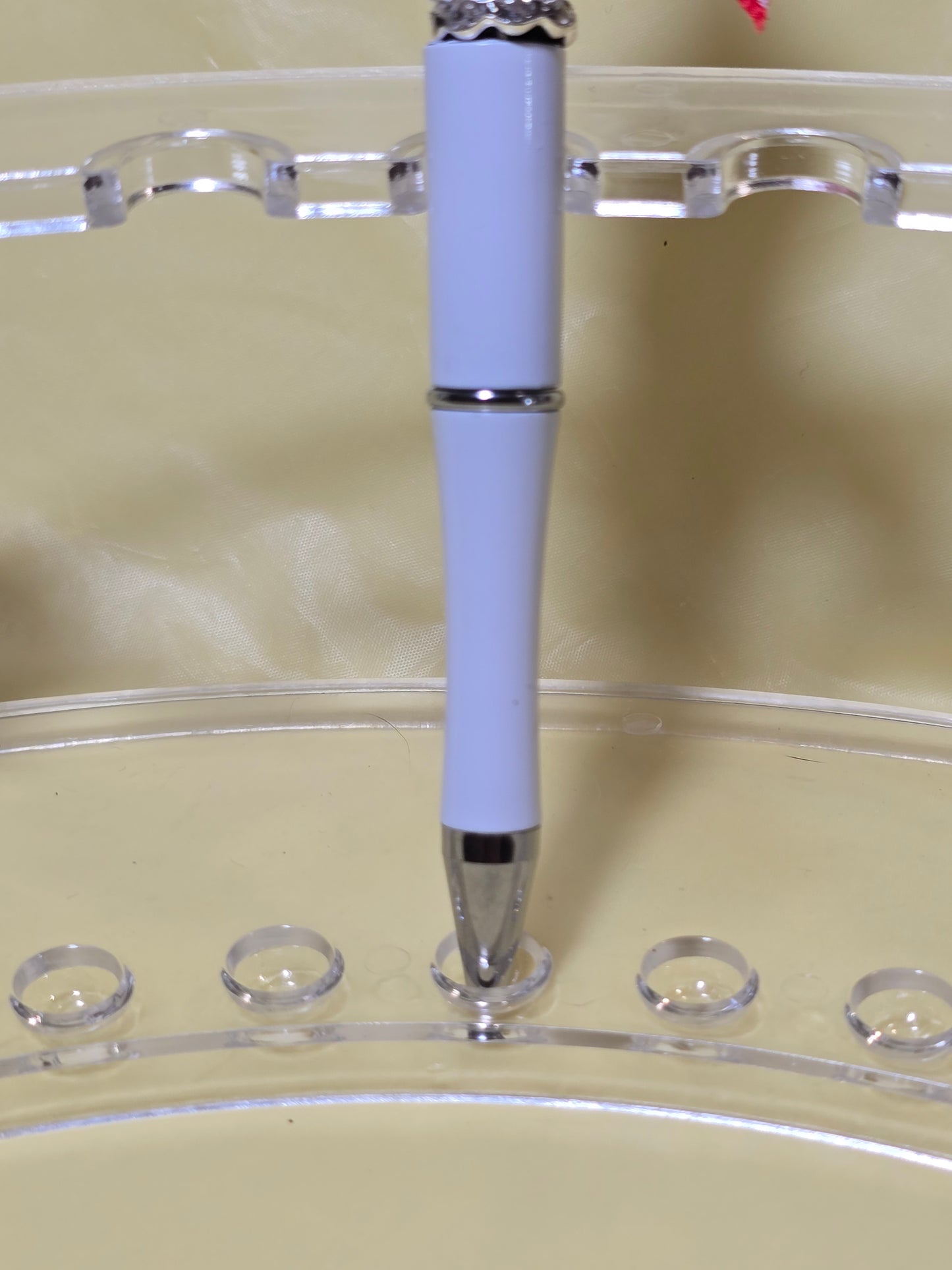 Snowman pens
