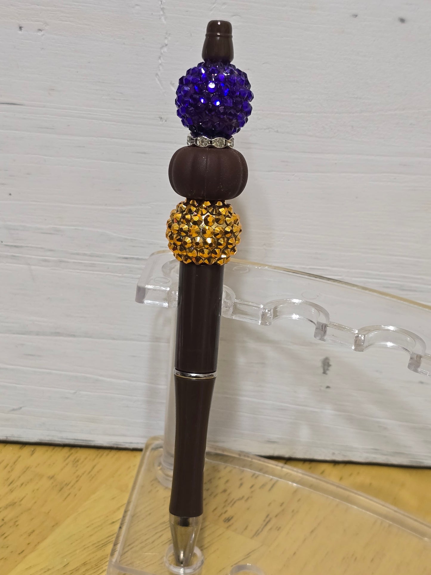 Bubblegum beaded pens