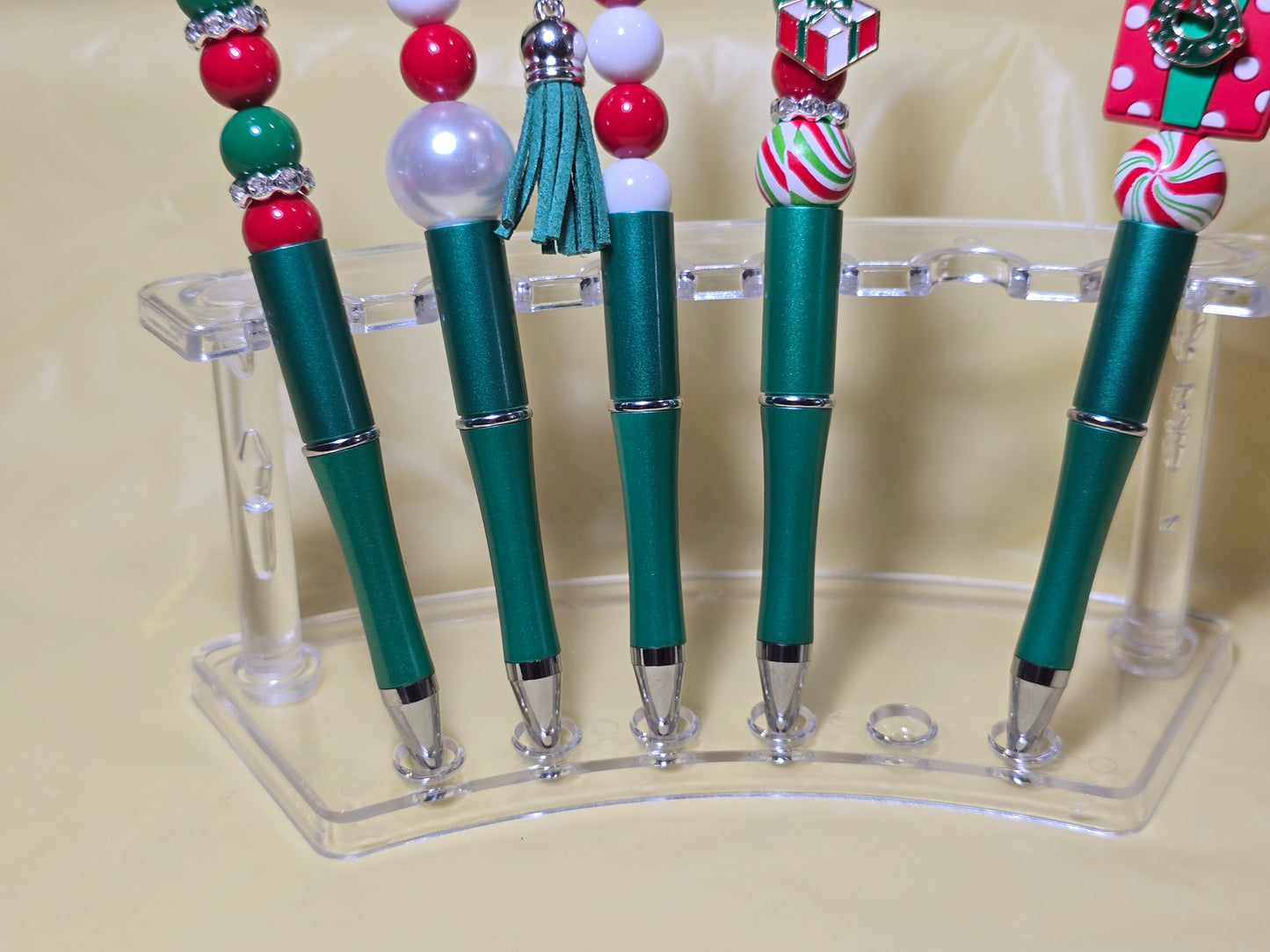 Christmas bubblegum beaded pens