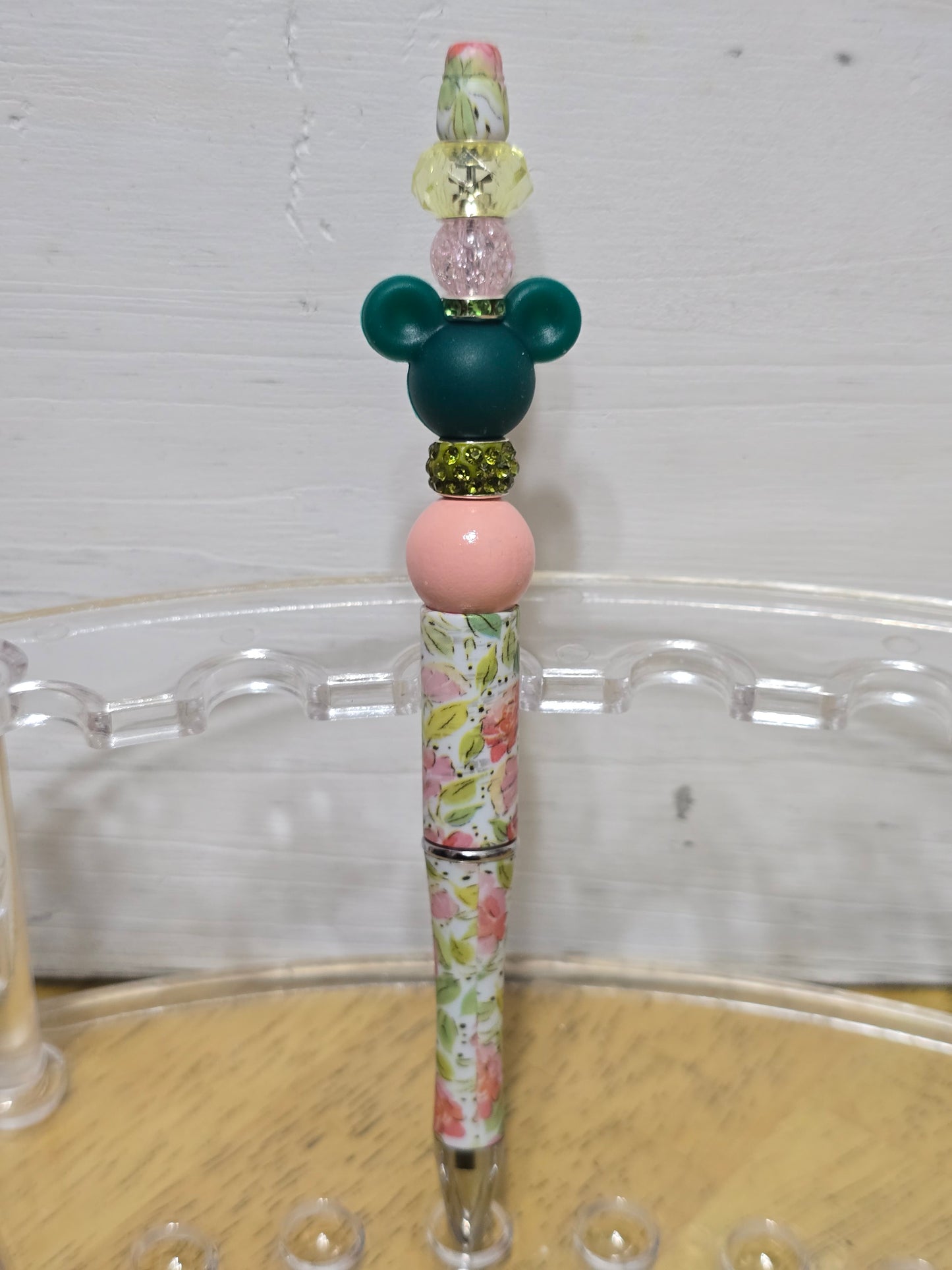 Beaded mouse pens