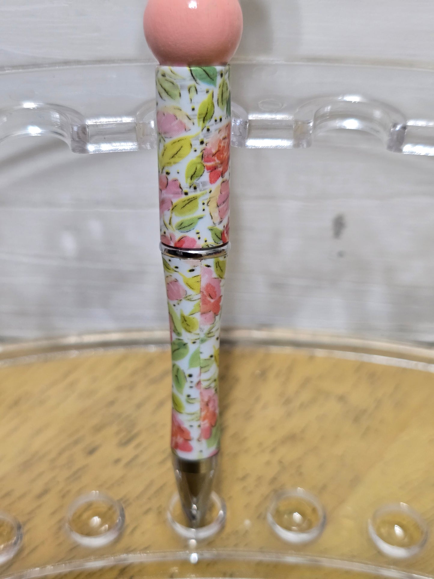 Beaded mouse pens