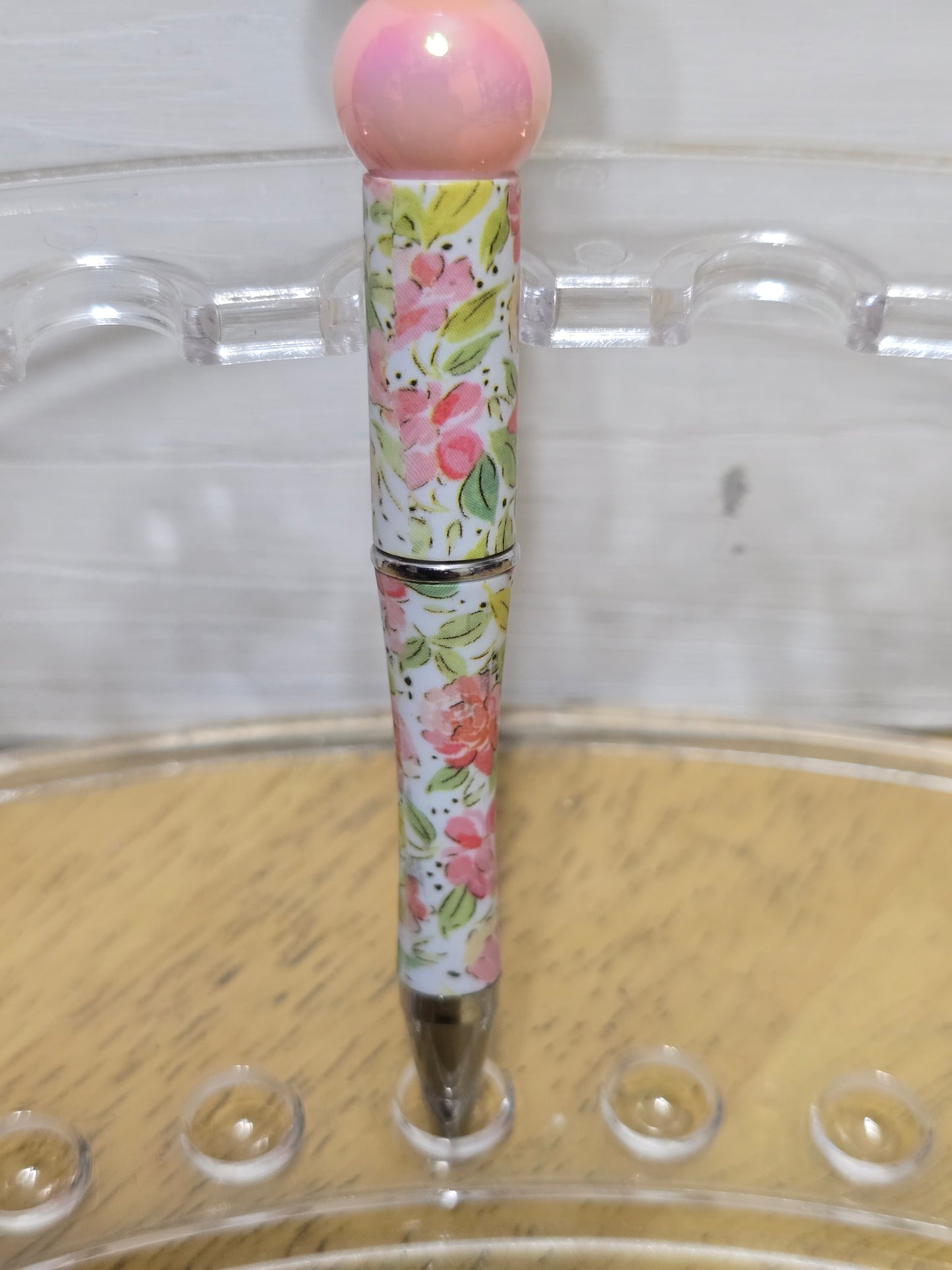 Beaded mouse pens