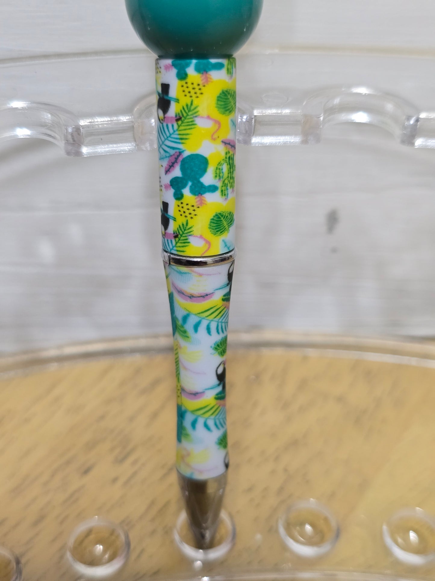 Beaded mouse pens