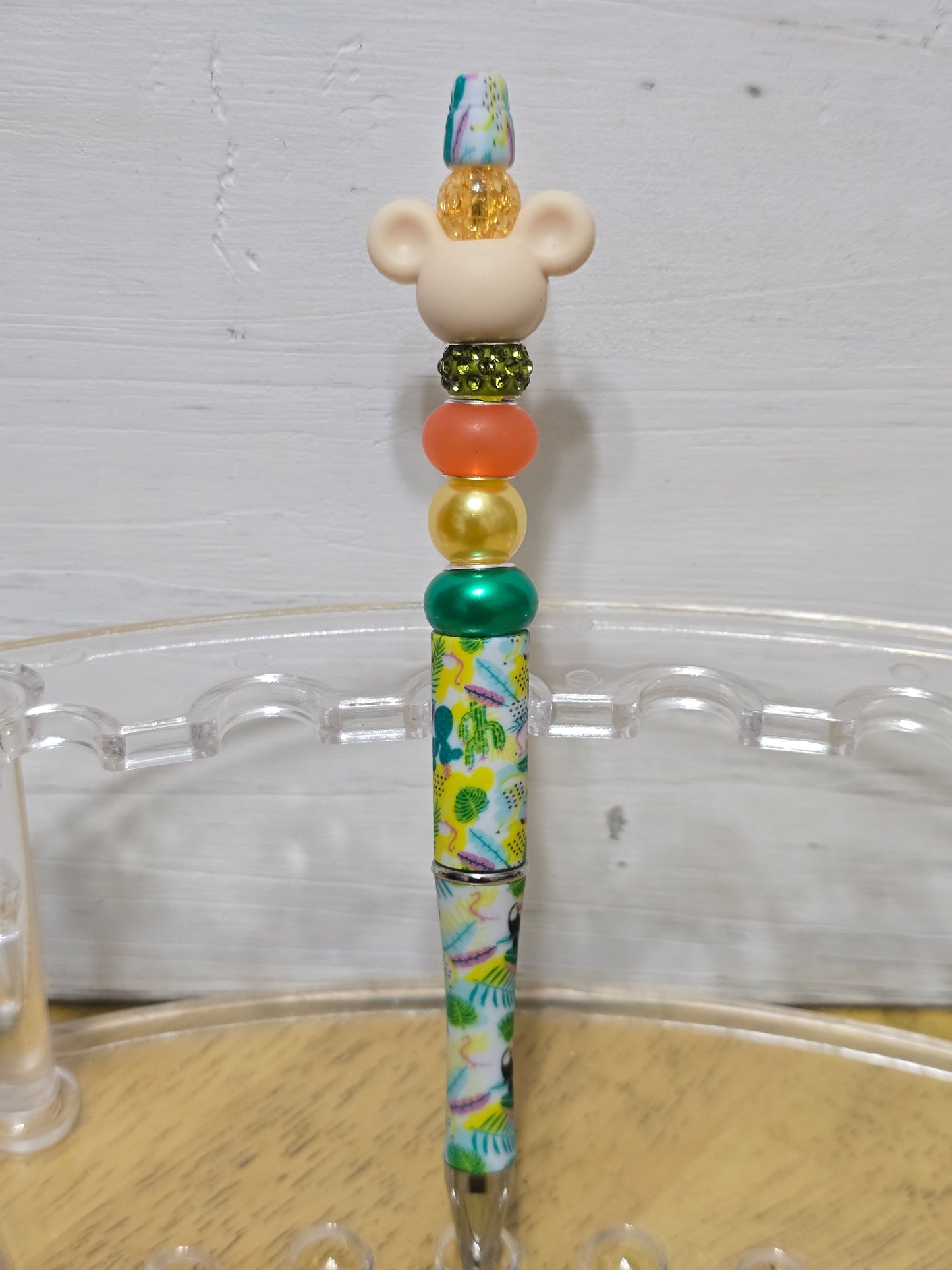 Beaded mouse pens