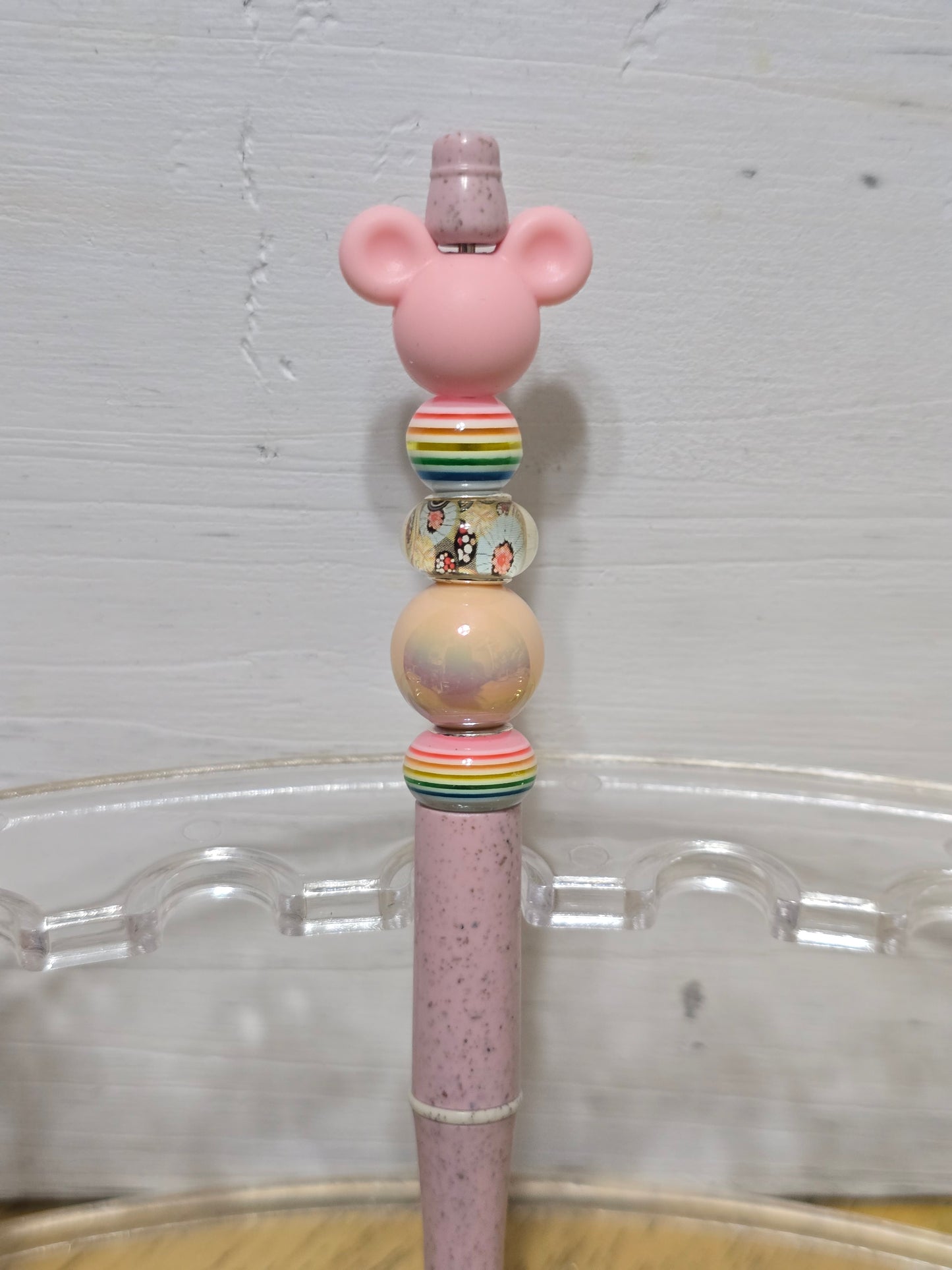 Beaded mouse pens