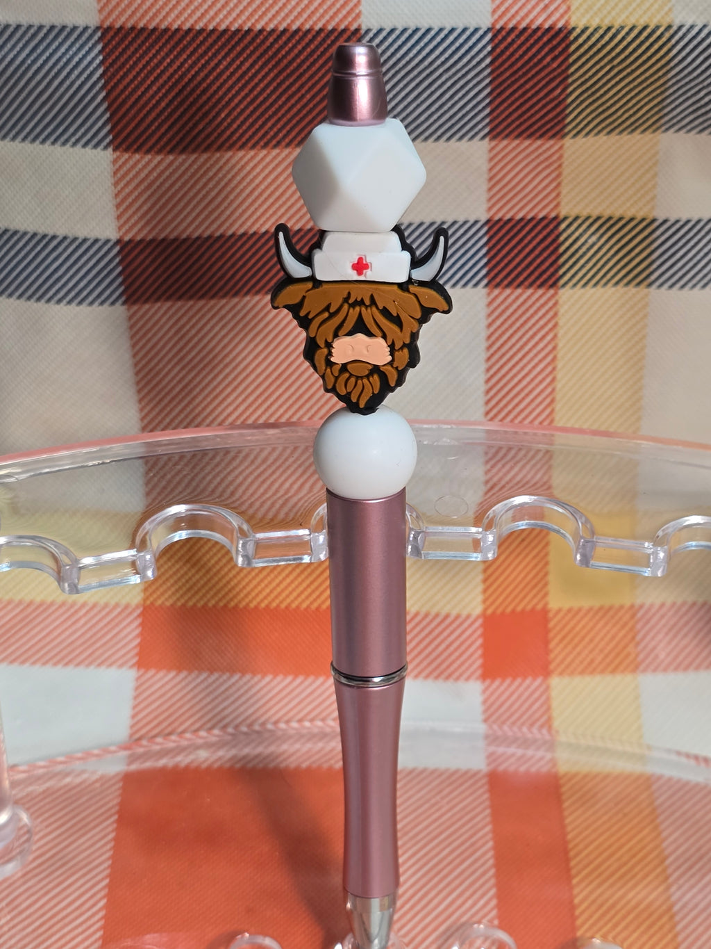 Bubblegum beaded pens