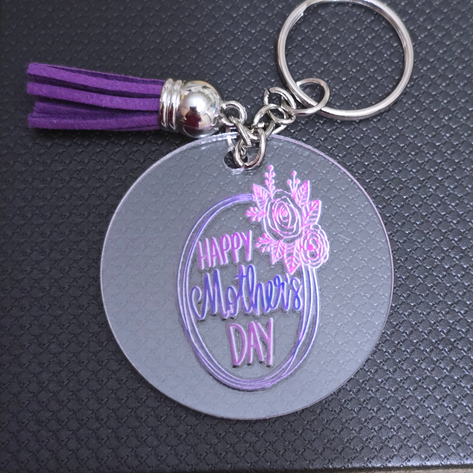 Round keychains with Tassle