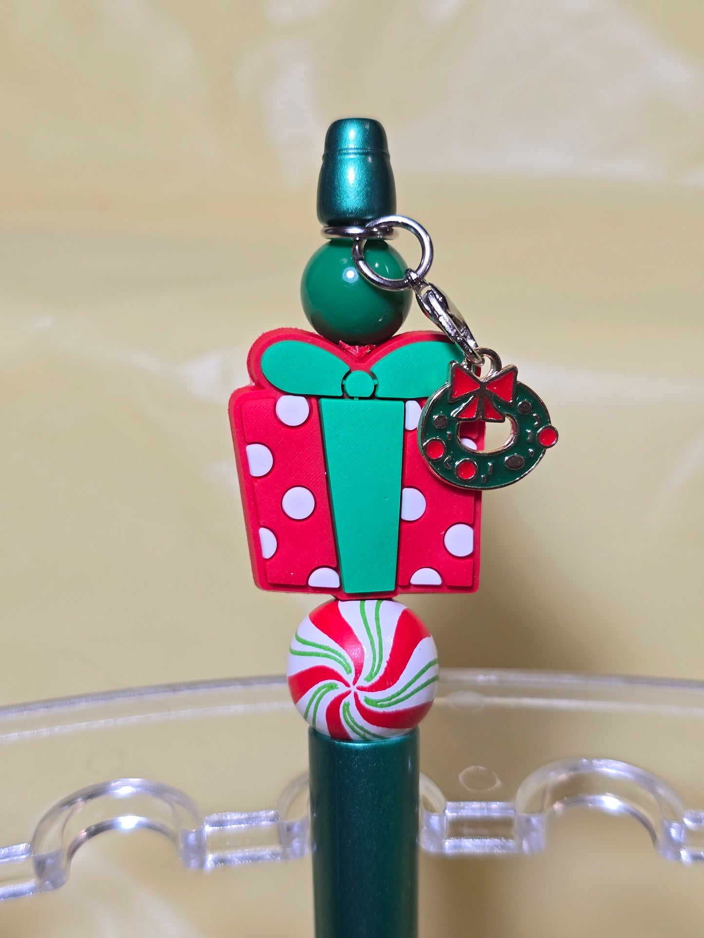 Christmas bubblegum beaded pens