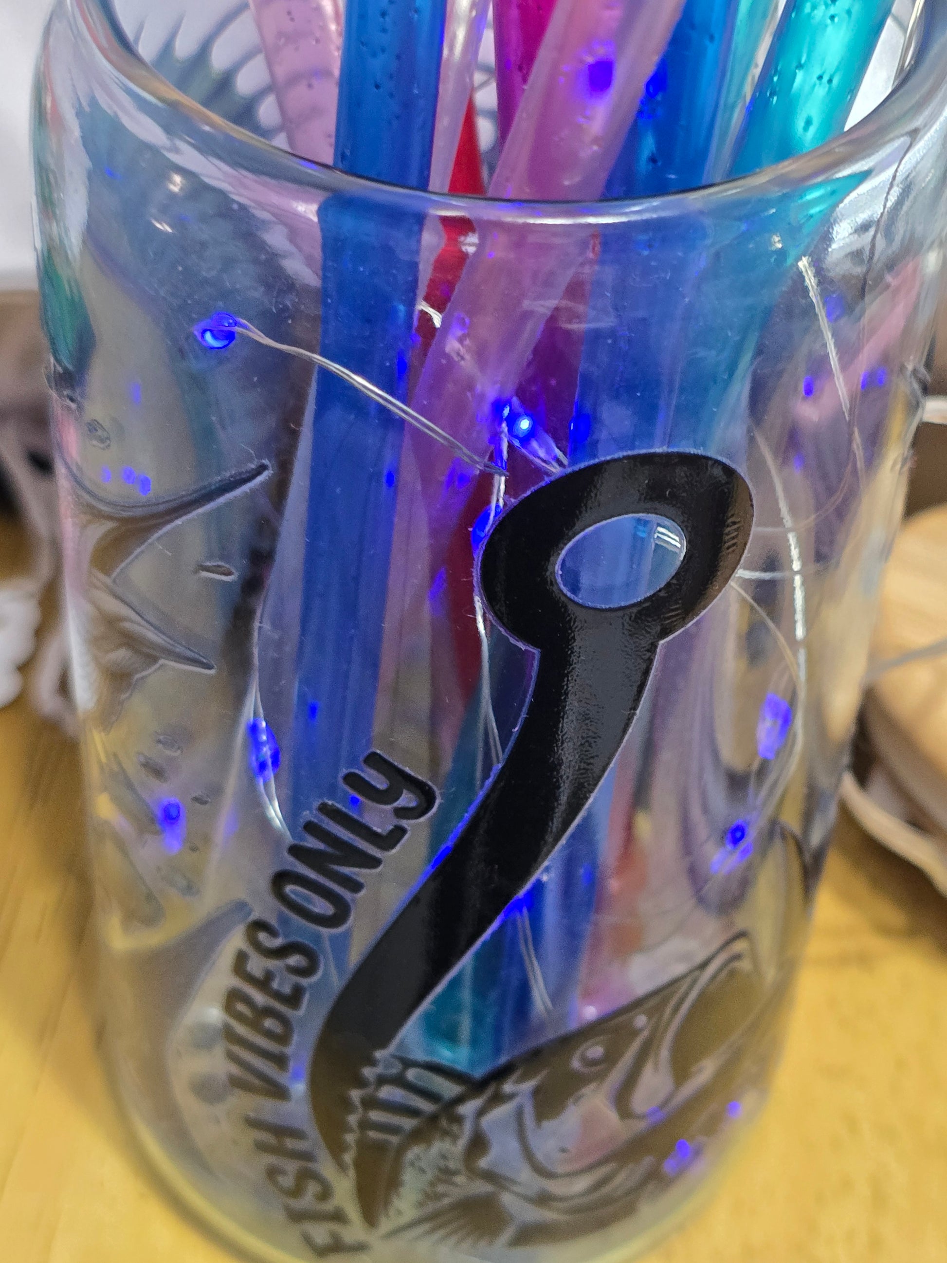 Plastic sparkly straws