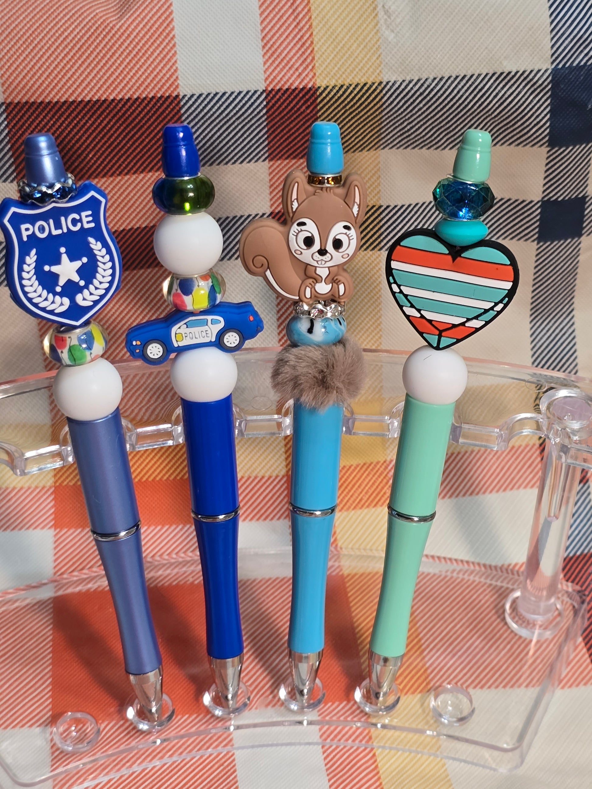 Bubblegum beaded pens