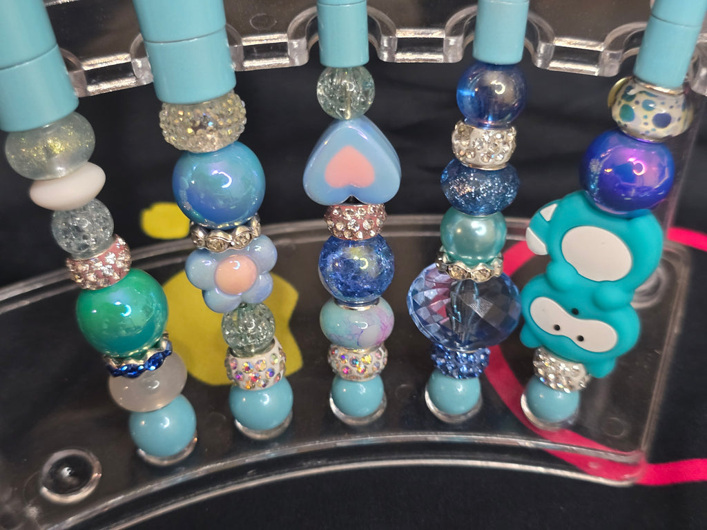 Bubblegum beaded makeup brushes