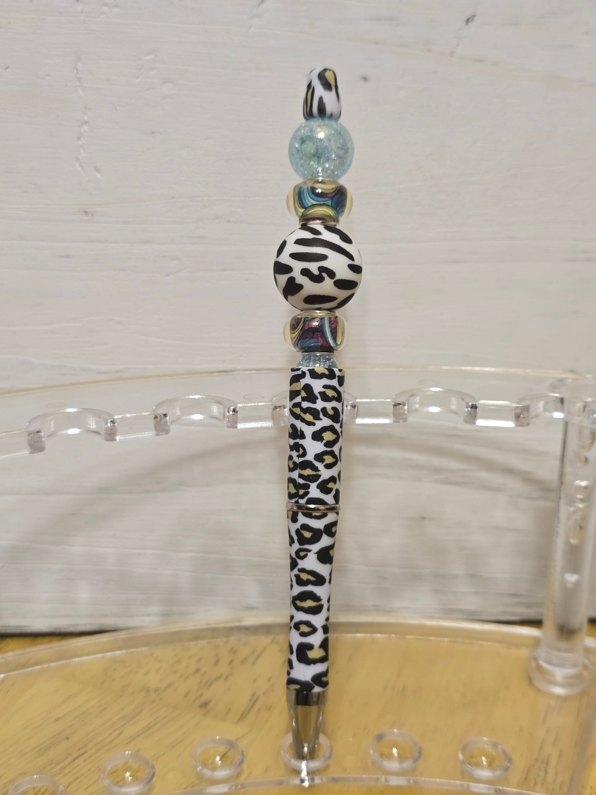 Bubblegum beaded pens